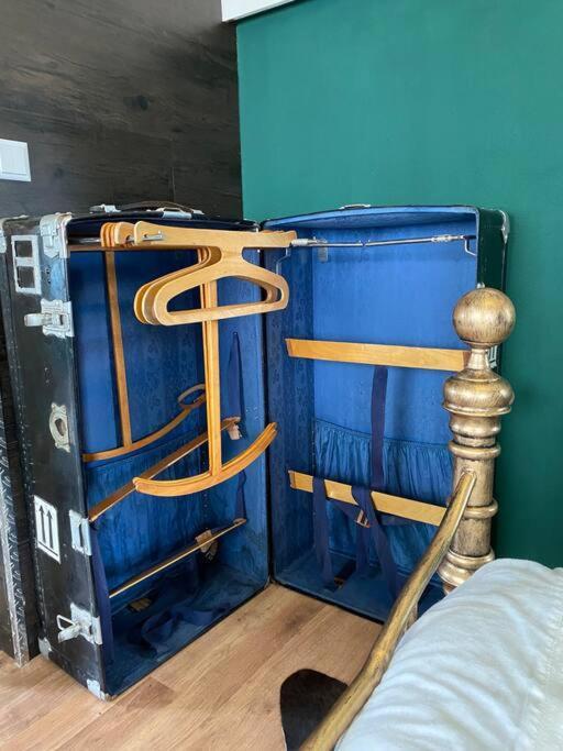 Gleis 1, Eisenbahn Waggon Mit Whirlpool Und Ofen Villa Dahlem  Eksteriør billede